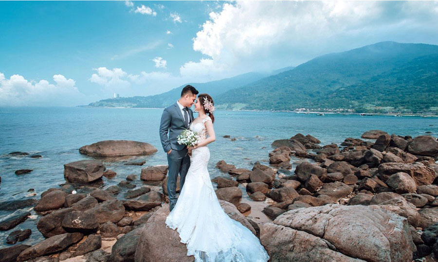 chụp ảnh cưới ở biển Đà Nẵng