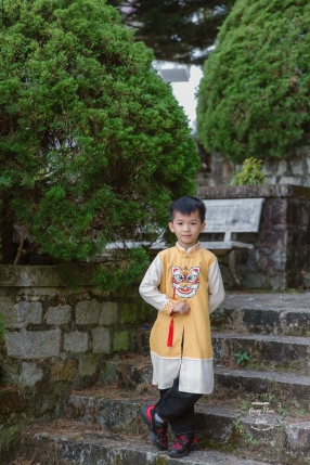 Album ngoại cảnh đẹp bé và gia đình